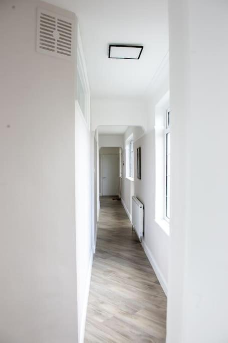 Appartement Coastal Haven In Leigh-On-Sea à Southend-on-Sea Extérieur photo
