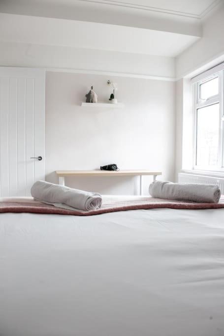 Appartement Coastal Haven In Leigh-On-Sea à Southend-on-Sea Extérieur photo